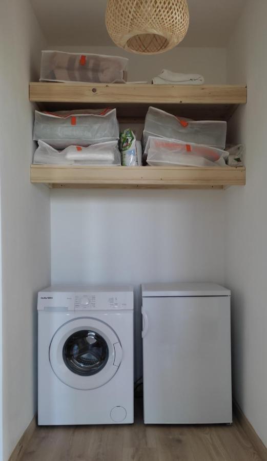 Apartment Space Station *
